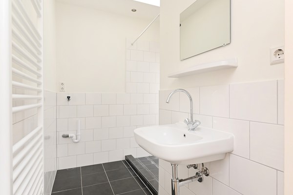Medium property photo - Spakenburgsestraat 70, 2574 JX Den Haag